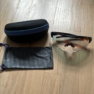 Tifosi Sledge Lite Fototec Lens Sports Sunglasses